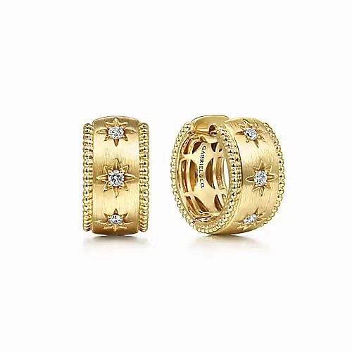 Social Accessory Luxurious Choice 14ky Bujukan Diamond Huggie Earrings