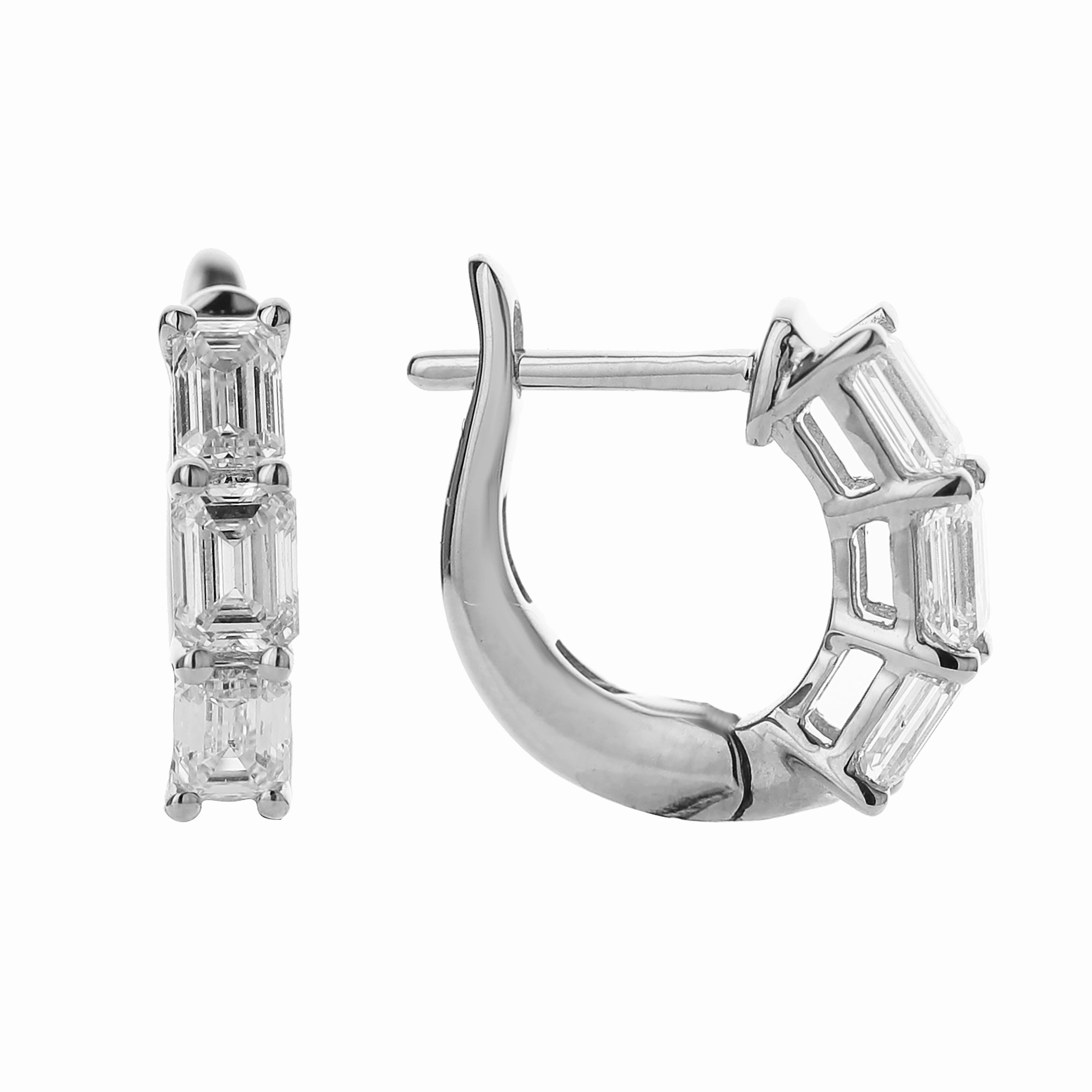 Gorgeous Design Comfortable feature 18 Karat White Gold Small Hoop Emerald Diamond Earrings