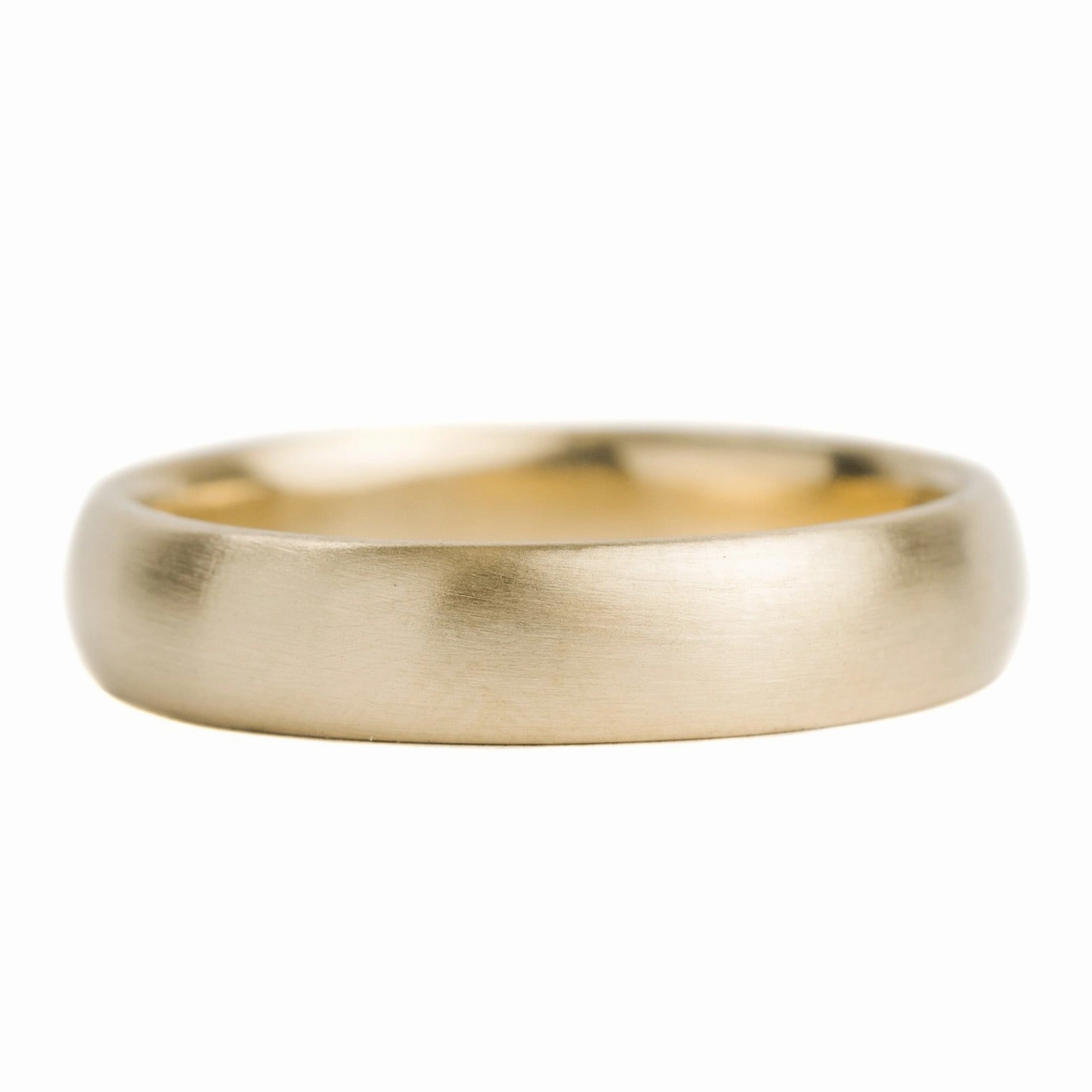 Refined Flow 18ky Gold 5mm Half Round Band