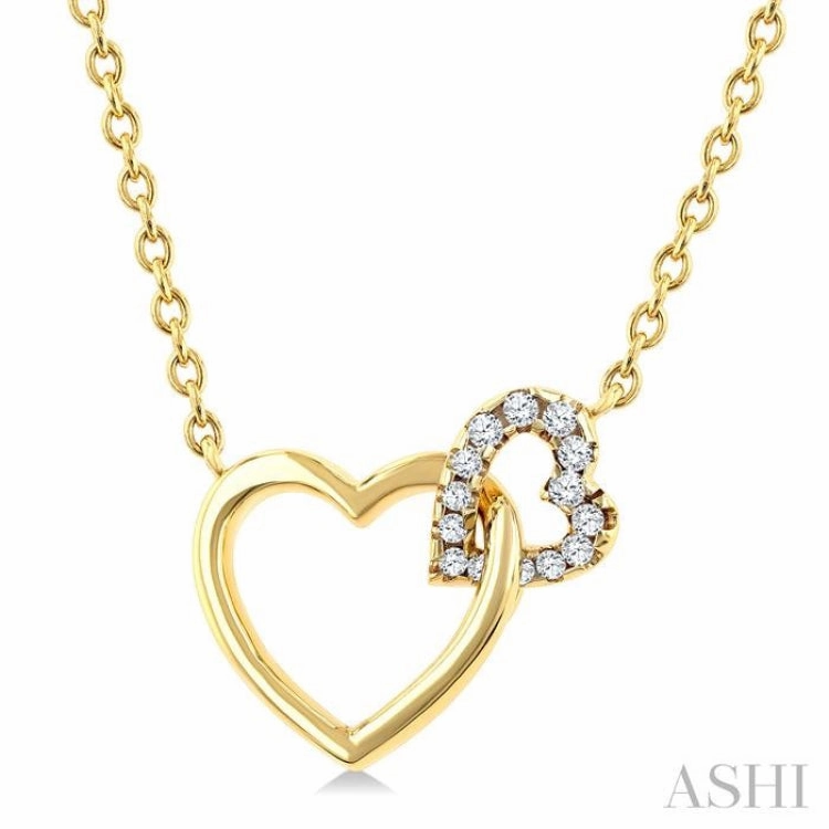 Handmade Item Elegant Detail 1/10 Ctw Round Cut Diamond Interlocked Heart Fashion Petite Pendant With Chain in 10K Yellow Gold