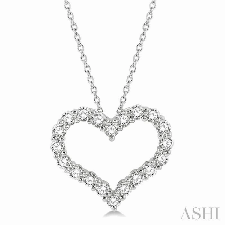1 1/2 Ctw Heart Shape Round Cut Diamond Pendant With Chain in 14K White Gold Graduation Gift International Jewelry