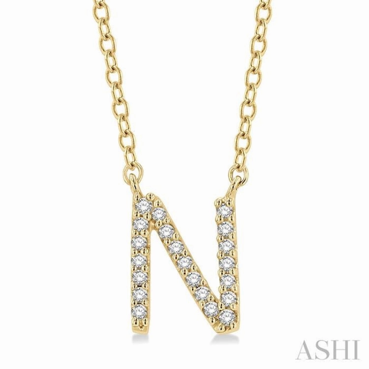 1/20 Ctw Initial 'N' Round Cut Diamond Pendant With Chain in 14K Yellow Gold For Individuals