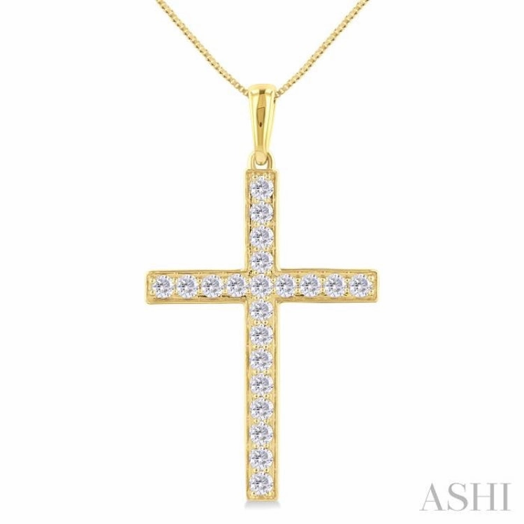 1/2 Ctw Round Cut Diamond Pave Set 1-Inch Plate Cross Pendant With Chain in 14K Yellow Gold Ornamental Chain Jewelry