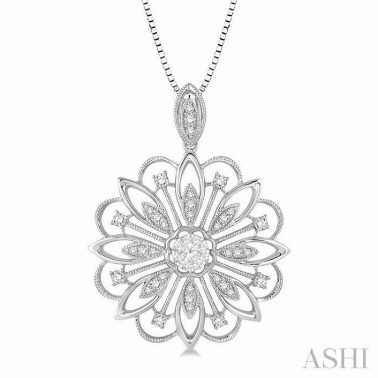 Everyday Style Common Accessory 1/3 Ctw Floral Lattice Lovebright Round Cut Diamond Pendant With Chain in 14K White Gold