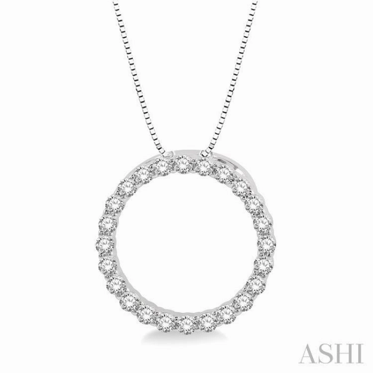 Artisan Piece 1/4 Ctw Circle of Love Round Cut Diamond Pendant With Chain in 14K White Gold