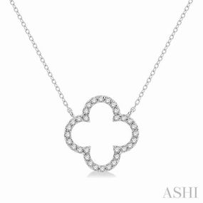 1/4 Ctw Clover Round Cut Diamond Pendant With Chain in 14K White Gold Gorgeous Design
