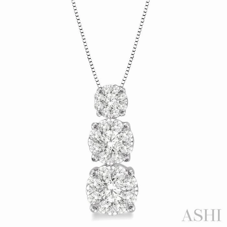 1/4 Ctw Diamond Lovebright Pendant in 14K White Gold with Chain Romantic Event