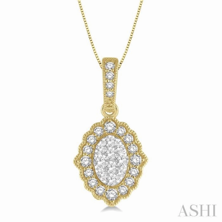 Wedding guest 1/4 Ctw Lattice Edge Oval Shape Lovebright Round Cut Diamond Pendant With Chain in 14K Yellow and White Gold