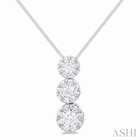 Trendy Man Group Item 1/4 Ctw Lovebright 3 stone Essential Round Cut Diamond Pendant with Chain in 14K White Gold