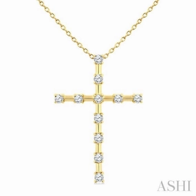 Custom Style Urban Teen 1/4 Ctw Round Cut Diamond Cross Pendant With Chain in 10K Yellow Gold