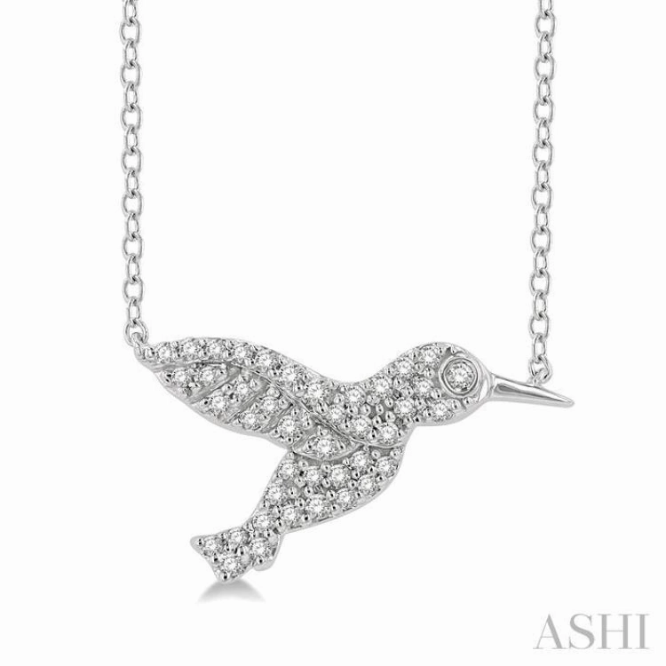 1/6 Ctw Petite Hummingbird Round Cut Diamond Fashion Pendant With Chain in 10K White Gold Fantastic Ornament