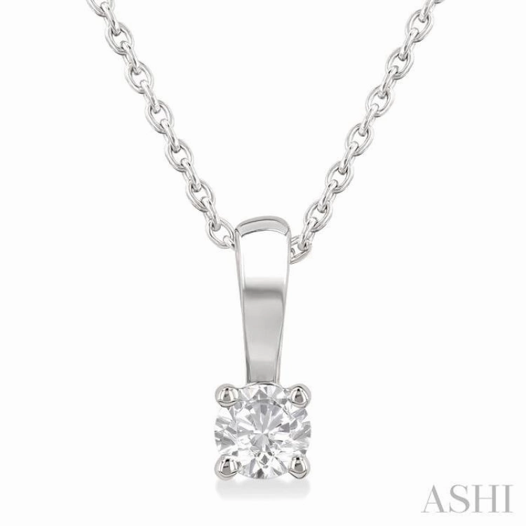 1/6 Ctw Prong Set Round Cut Diamond Solitaire Pendant With Chain in 14K White Gold Family Accent