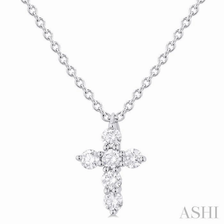 Ideal Accessory Professional Piece 1/6 Ctw Round Cut Diamond Christian Cross 6-Stone Fashion Pendant With Chain in 14K White Gold