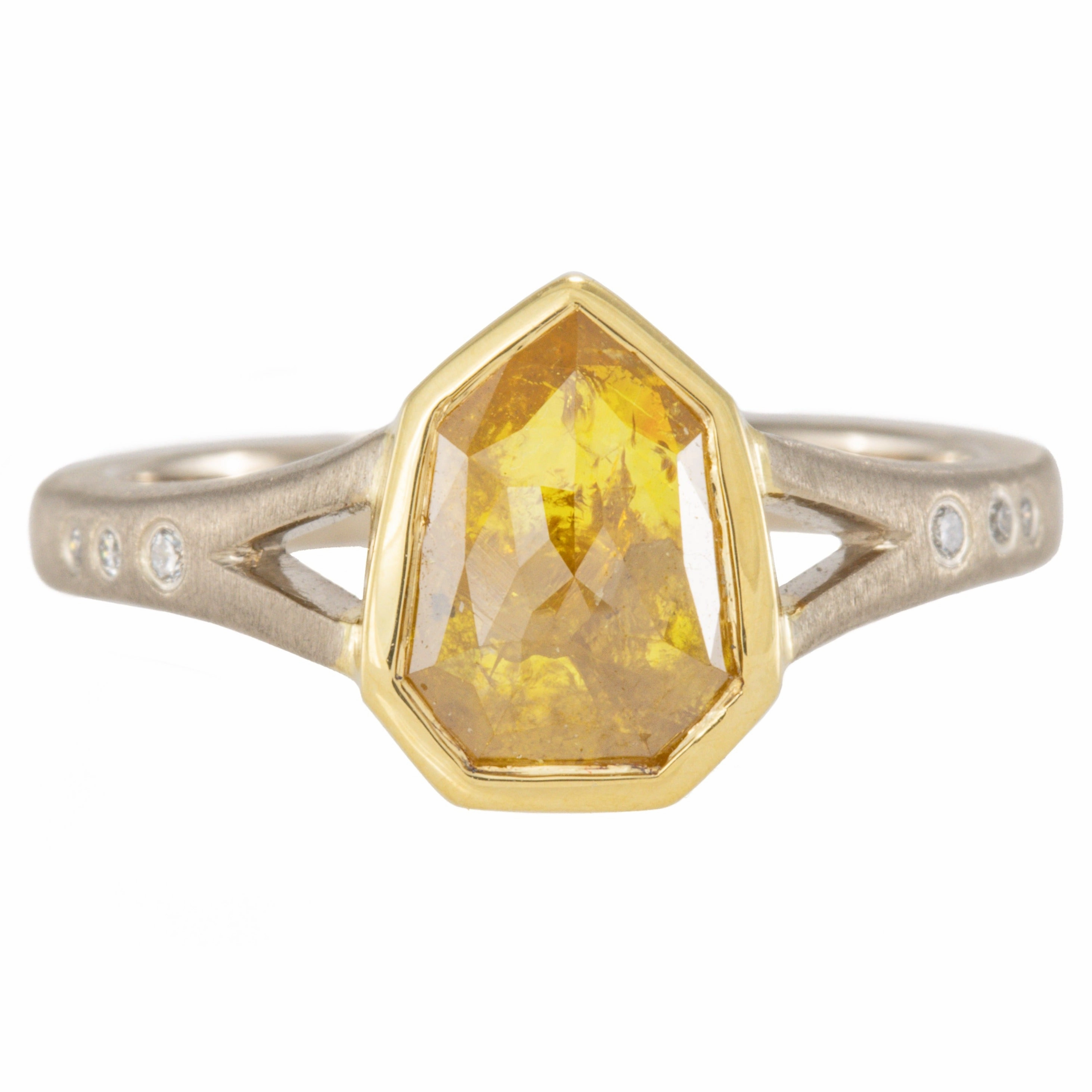 Edgy Detail 1.75 ctw Yellow Shield Rose Cut Diamond - 18ky/18kpw Gold   VS Diamonds