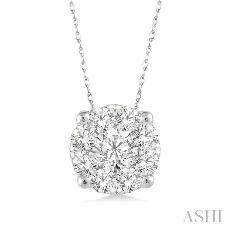 Daily Style 1/8 Ctw Lovebright Round Cut Diamond Pendant in 14K White Gold with Chain