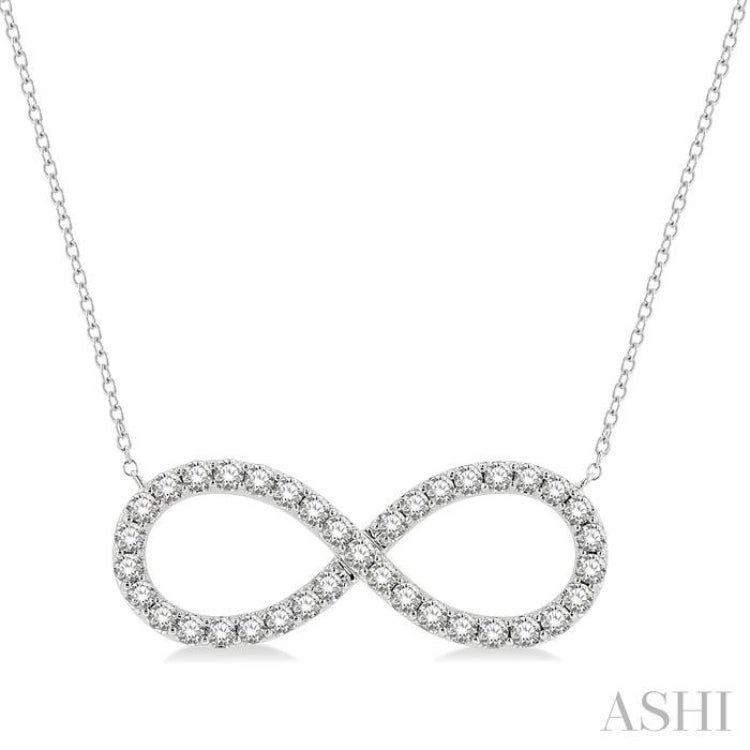 1 Ctw Round Cut Diamond Infinity Pendant With Chain in 14K White Gold Affordable Gift Colorful Design Jewelry