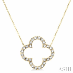3/4 Ctw Clover Round Cut Diamond Pendant With Chain in 14K Yellow Gold Fashion Kid Social Event