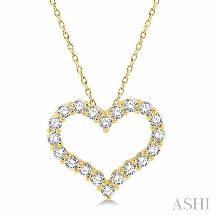 3/4 Ctw Heart Shape Round Cut Diamond Pendant With Chain in 14K Yellow Gold Summer Festival Piece Trendy Look