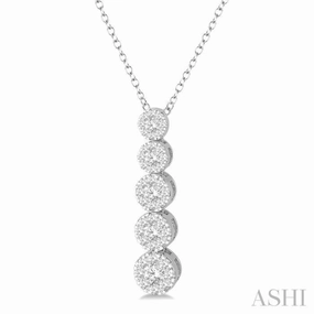 5/8 Ctw Five Mount Lovebright Round Cut Diamond Pendant With Chain in 14K White Gold Present Piece