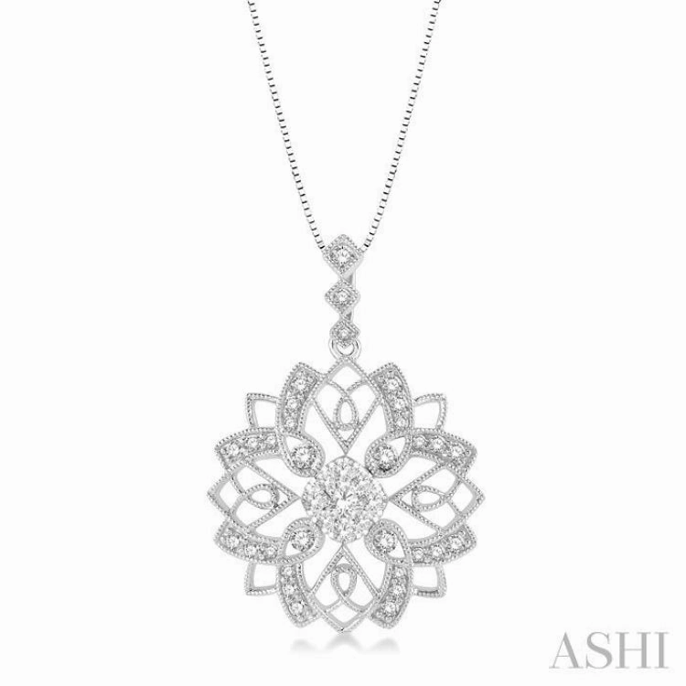5/8 Ctw Floral Lattice Cushion Shape Center Lovebright Round Cut Diamond Pendant With Chain in 14K White Gold Resilient Jewelry