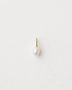 Baby Pearl Charm Present Piece