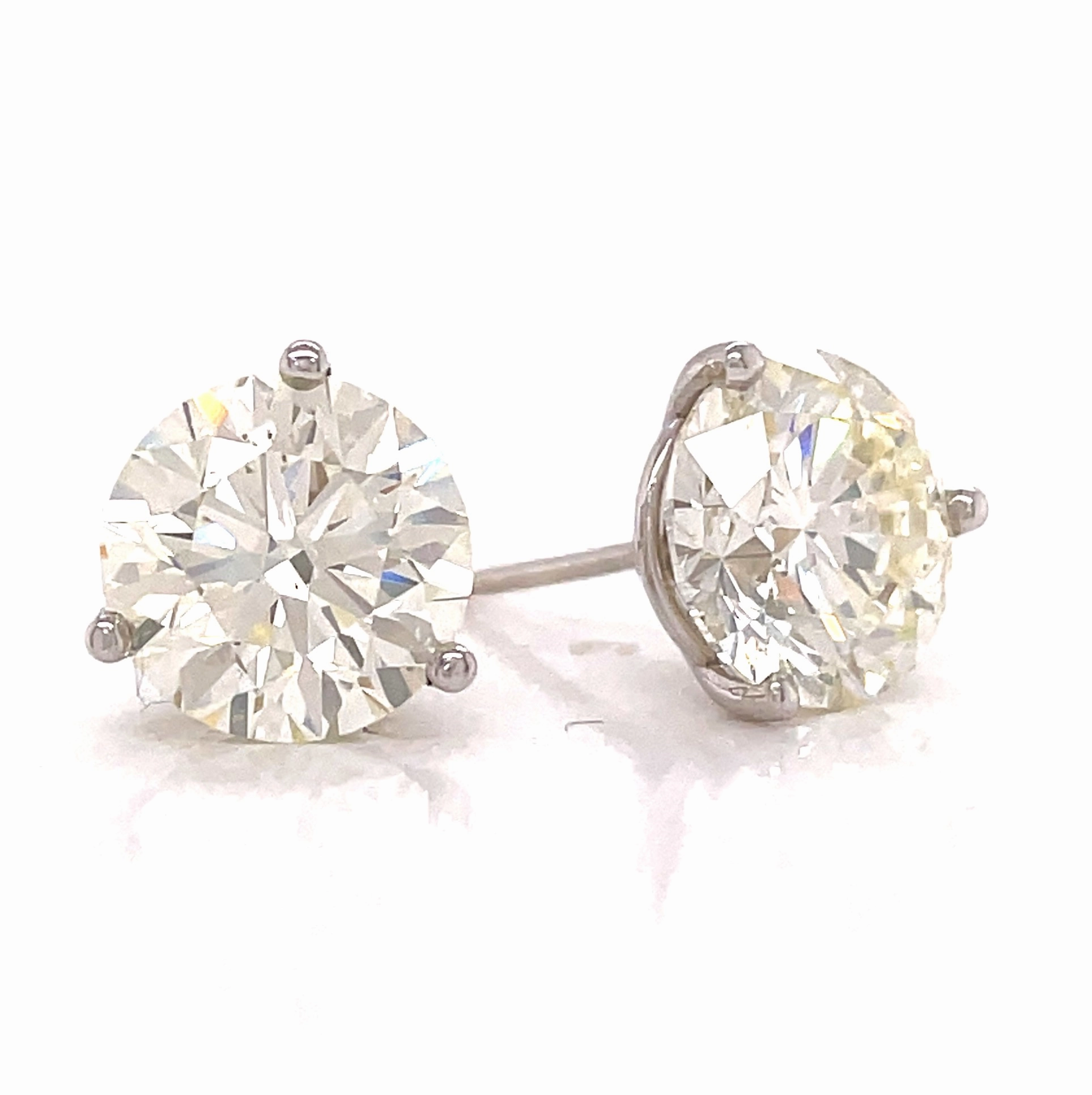 Stylish Essential Attractive Piece 3.25cttw Round Diamonds in Three Prong Martini Earrings