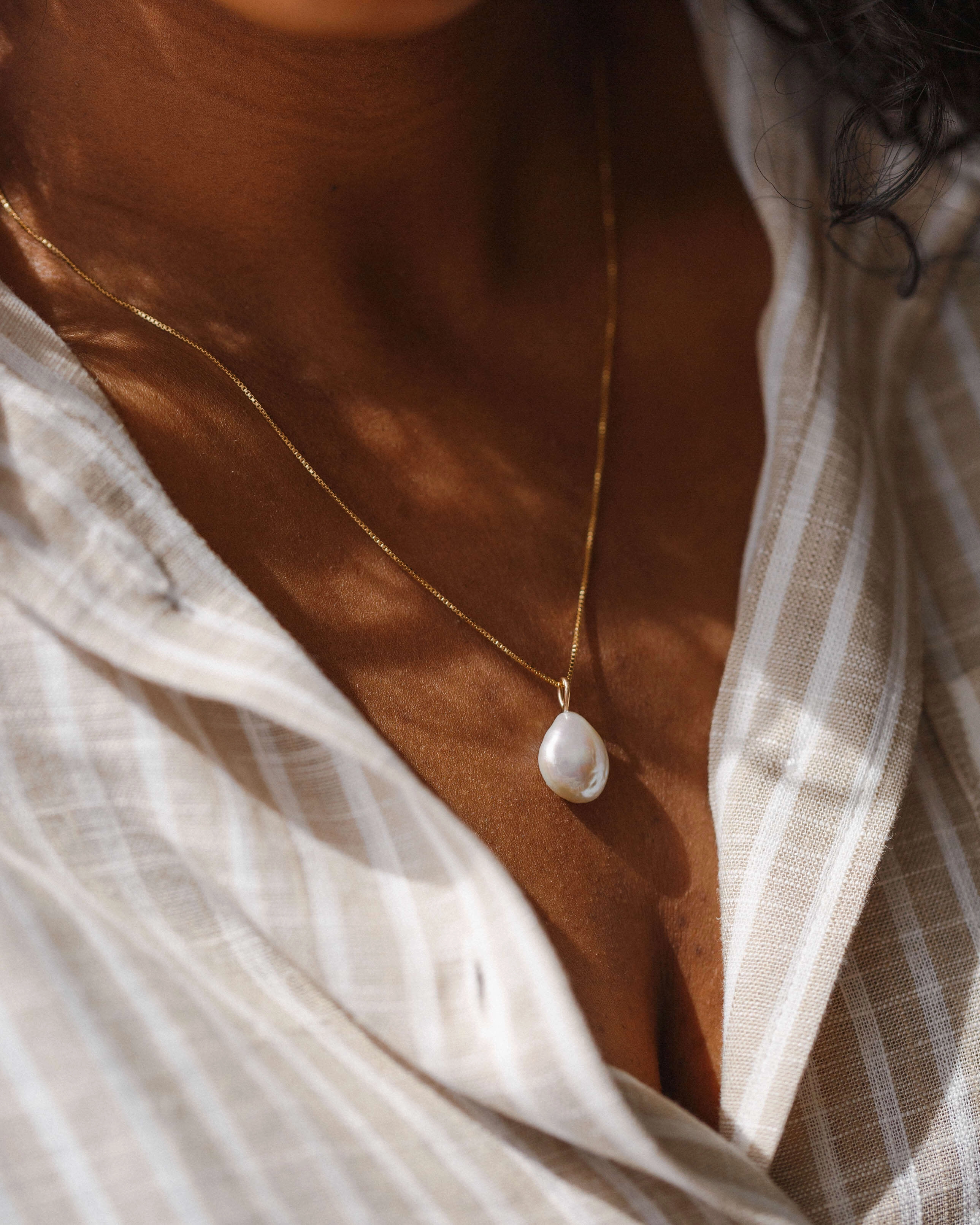 Baroque Pearl Necklace Smiling Face Special Day