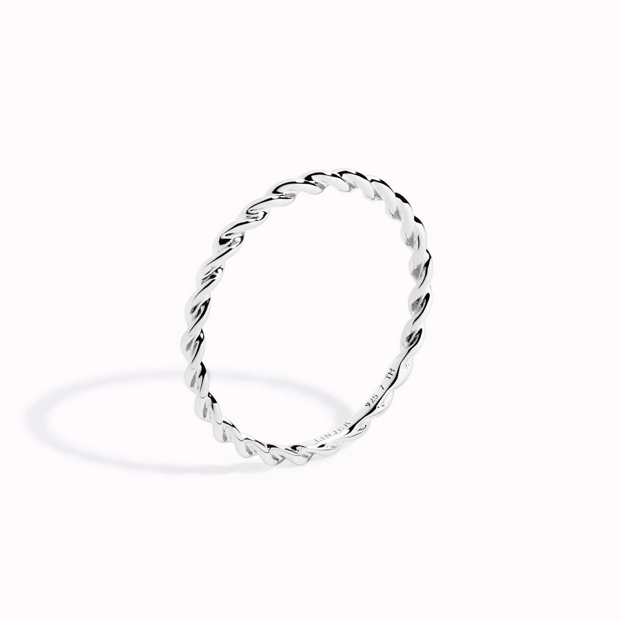 Twist Ring Silver - Dagmar Modern Memento Value Object