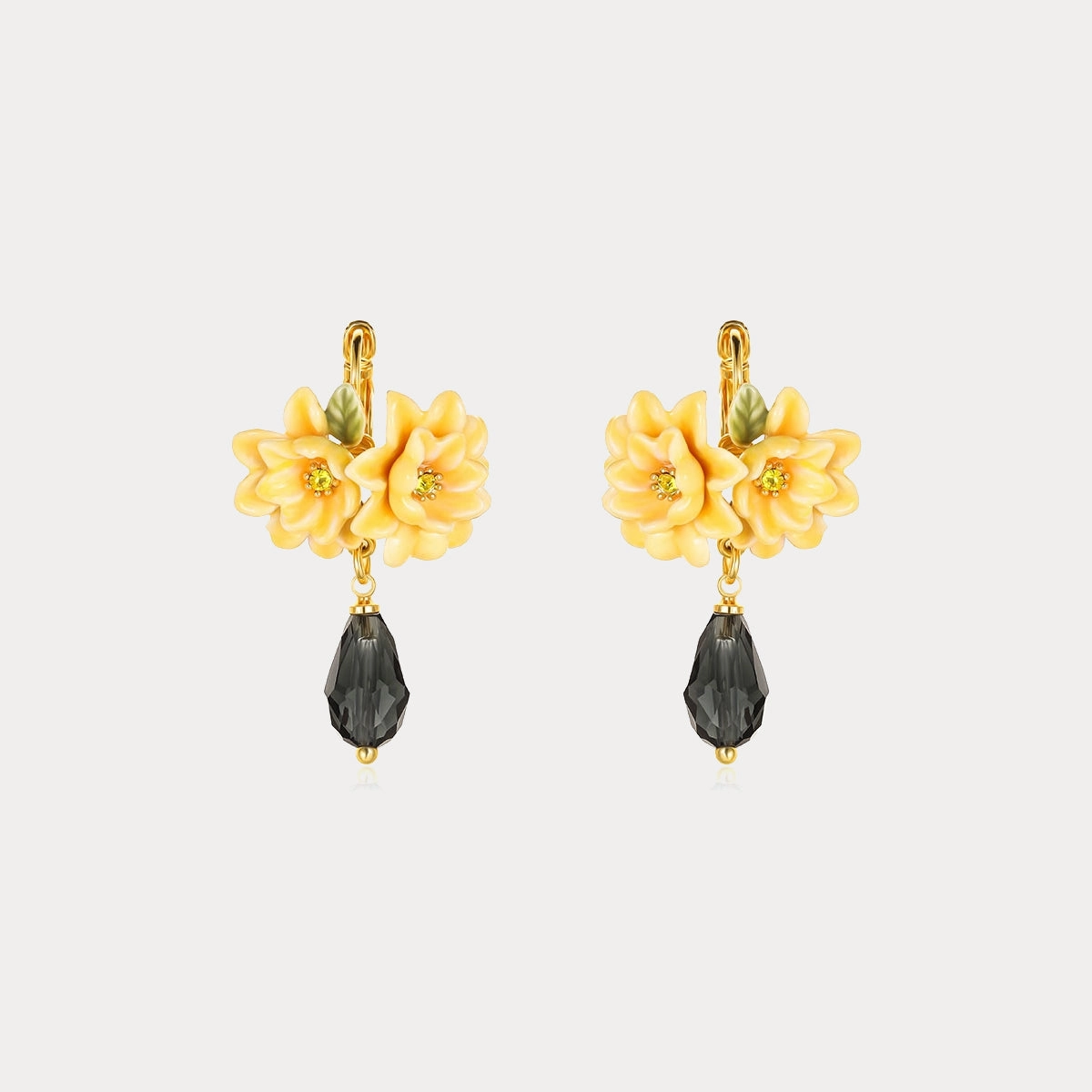 Gardenia Dangling Earrings Everyday Feature Outdoor Set