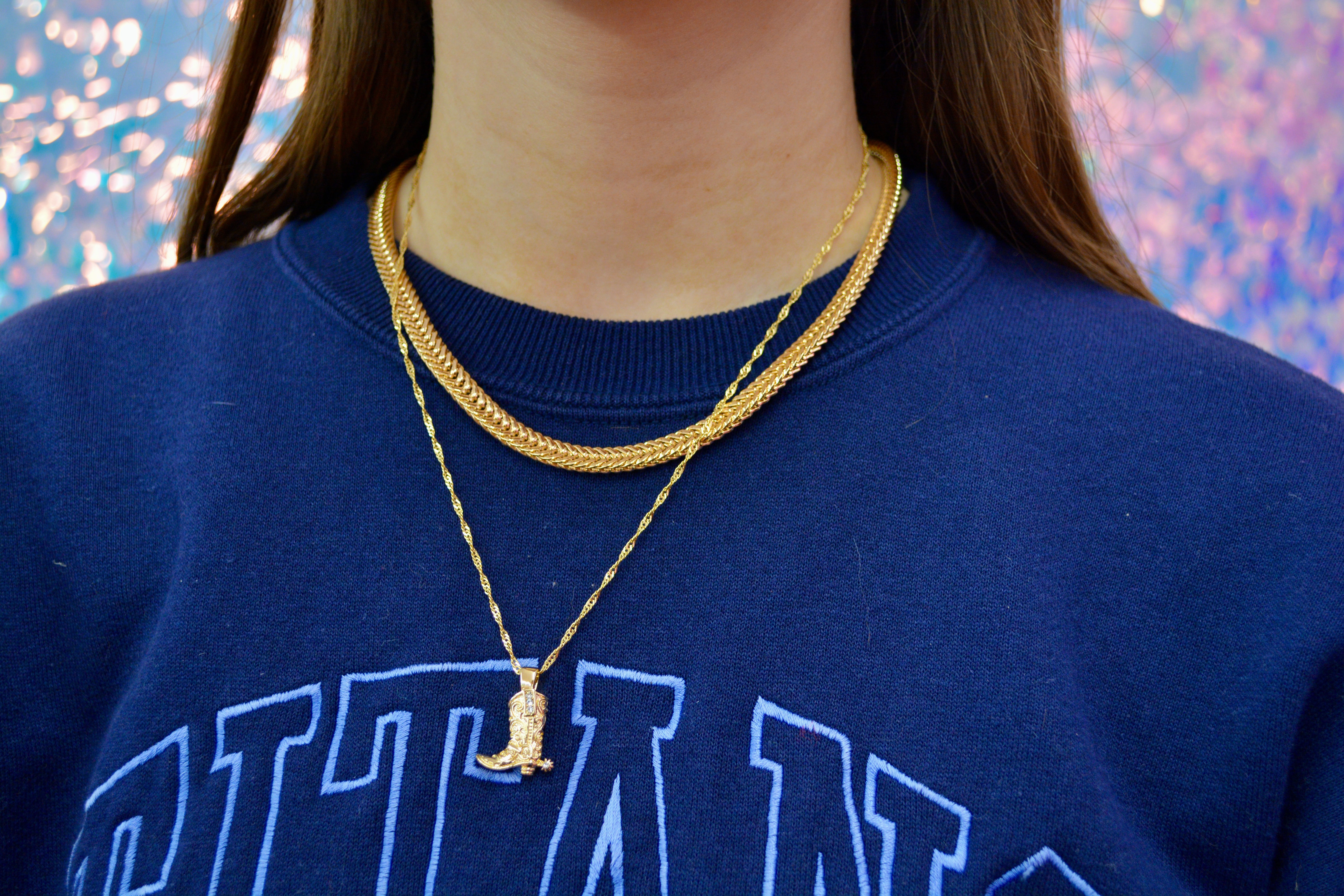 Boot Kickin Necklace Model Fit