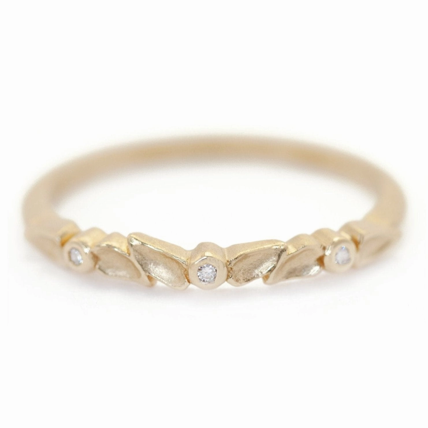 Textured Accent Buttercup Petal Topper Band - 18k Yellow Gold   Diamonds (.02 ctw)