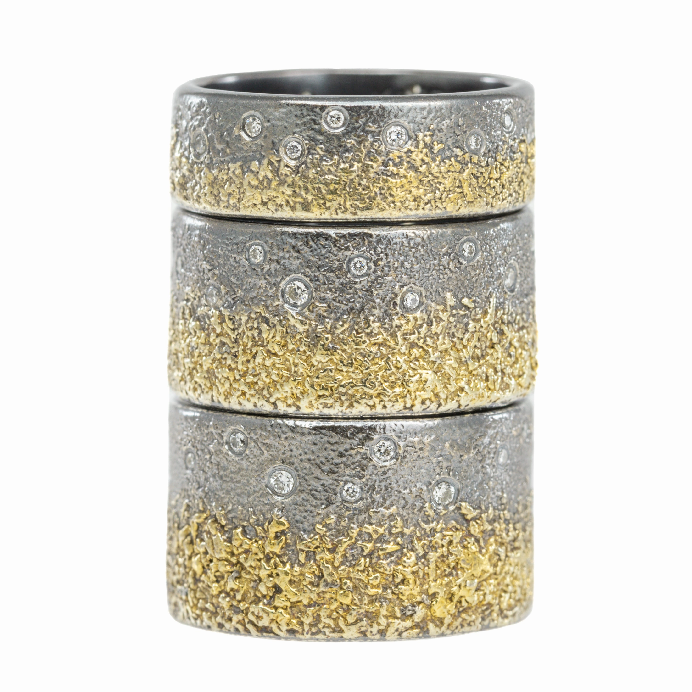 Shiny Embellishment Custom Style Dusted Slice Band   Diamonds - 22k, Oxidized silver   VS Diamonds