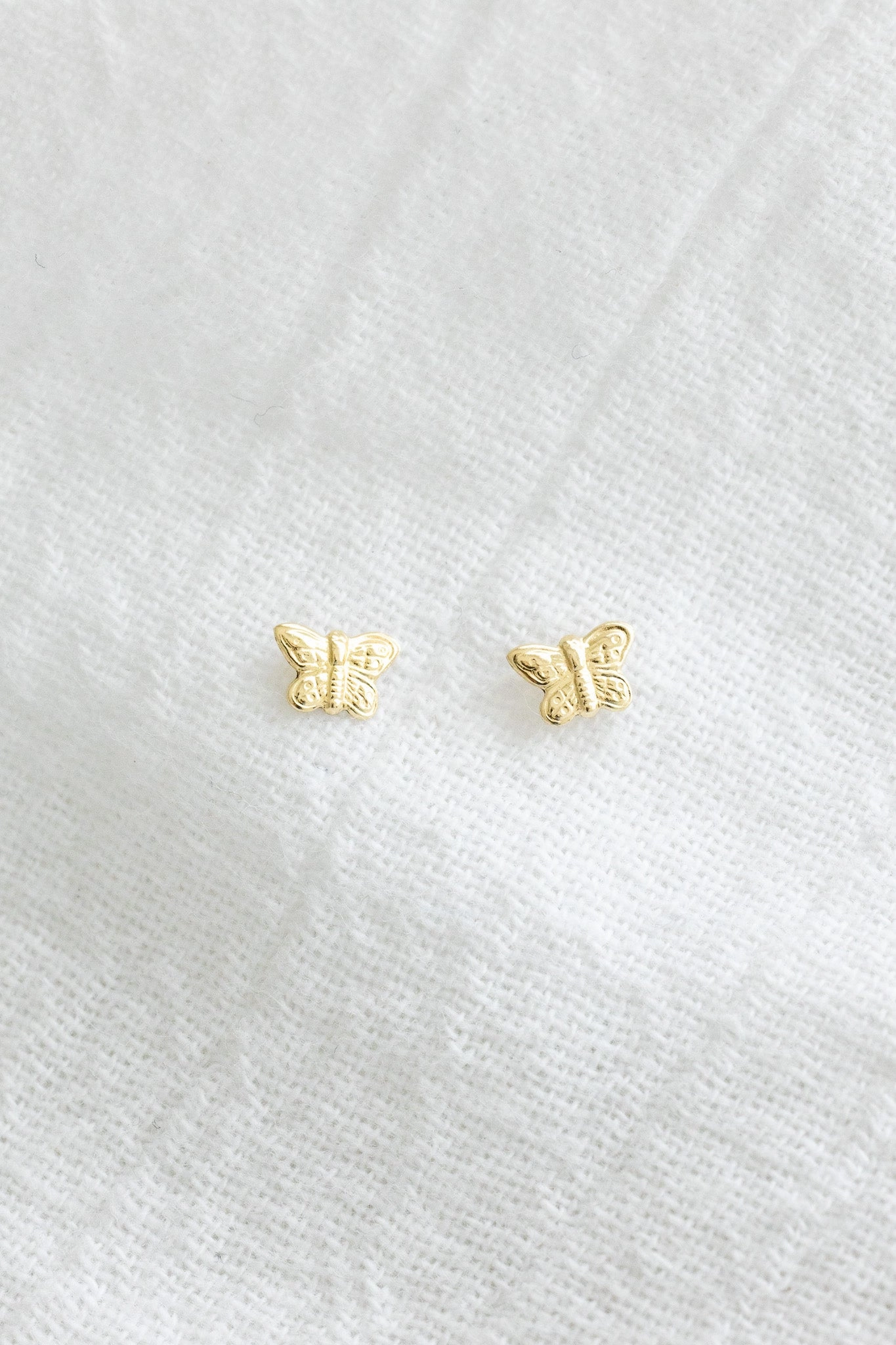 Stylish Essential Mini Flutter Studs