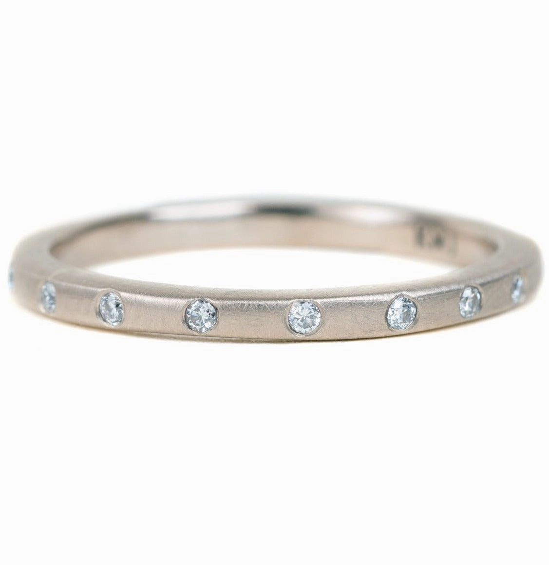 Contemporary Diamond Stacker - 18ky Gold, 14kpw Gold   VS Diamonds Luxury piece Ocean Look