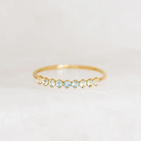 Memory Lane March Birthstone Ring 14k Gold - Ombre Blue Topaz