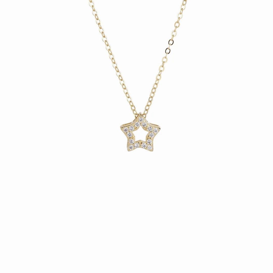 Contour Mini Golden Star Necklace Lightweight Present