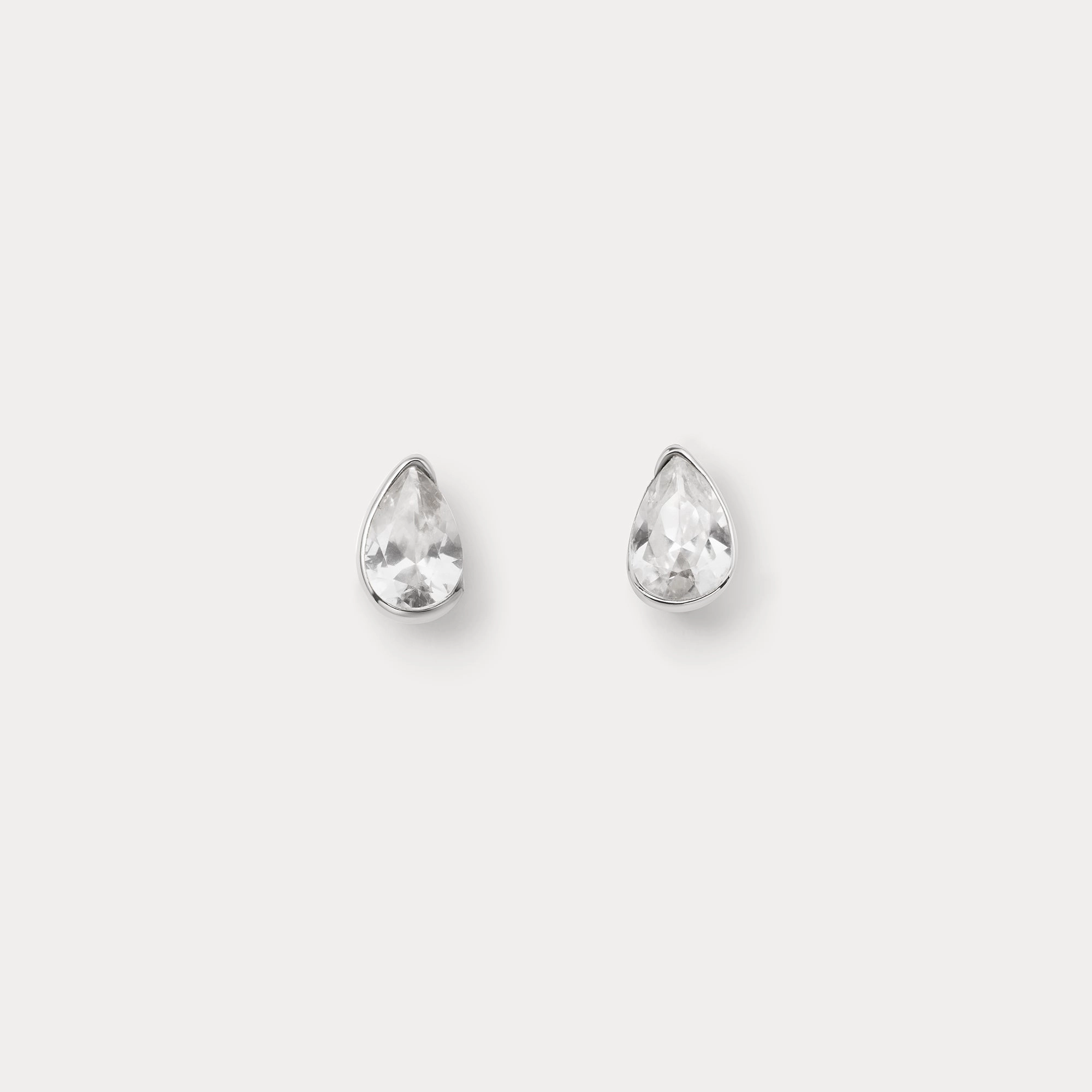 decorative element Minimalist Appearance White Sapphire Zephyr Studs