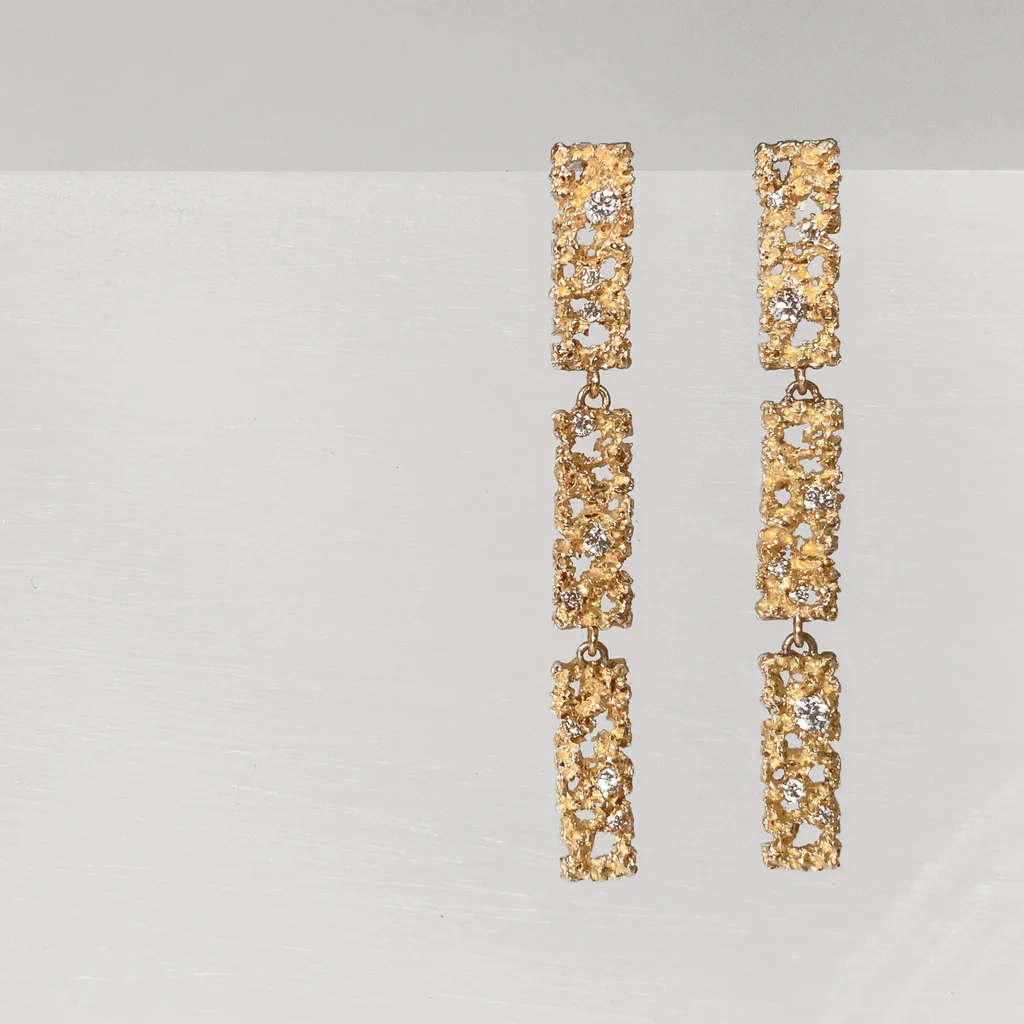 Seasonal Look Elegant Fit Cosmos 3  - 14k Gold   Diamonds