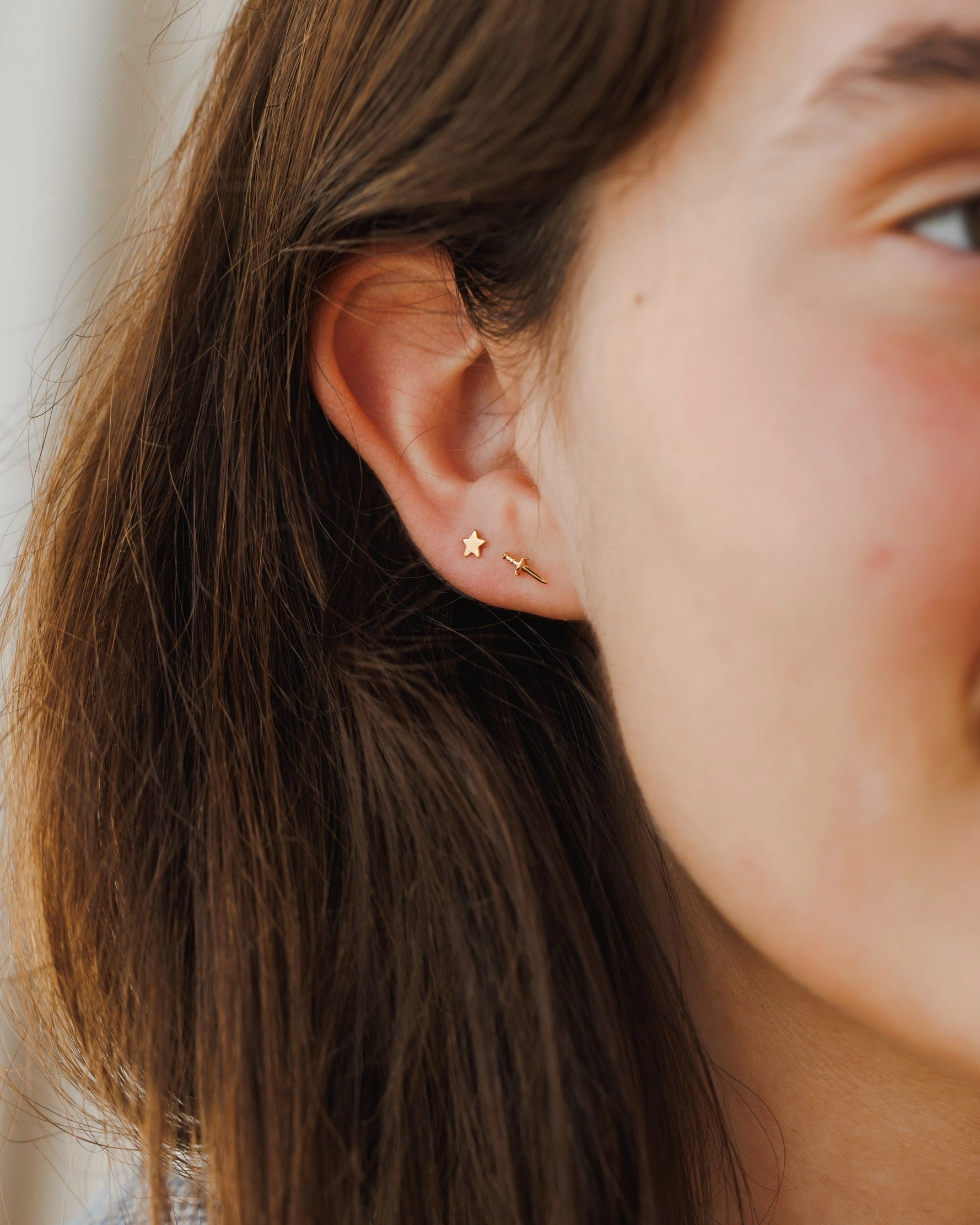 Substantial Ornament Dagger Studs