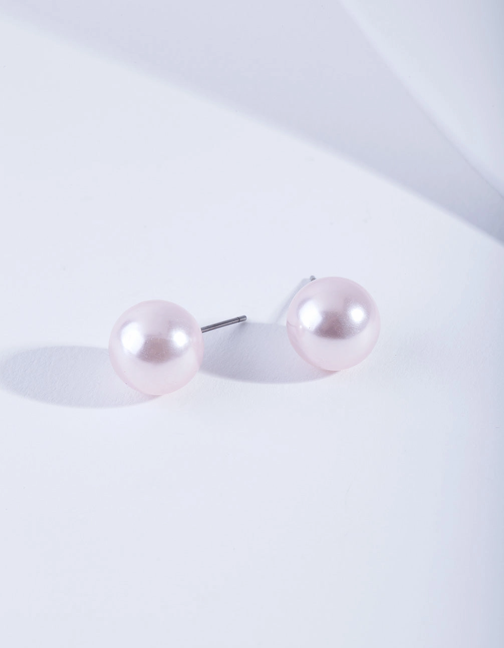 Pearl Ball Stud Earrings Luxe Detail