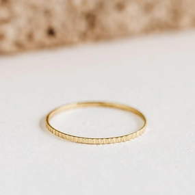 Refined Flow 14k Gold Textured Ring - Cora