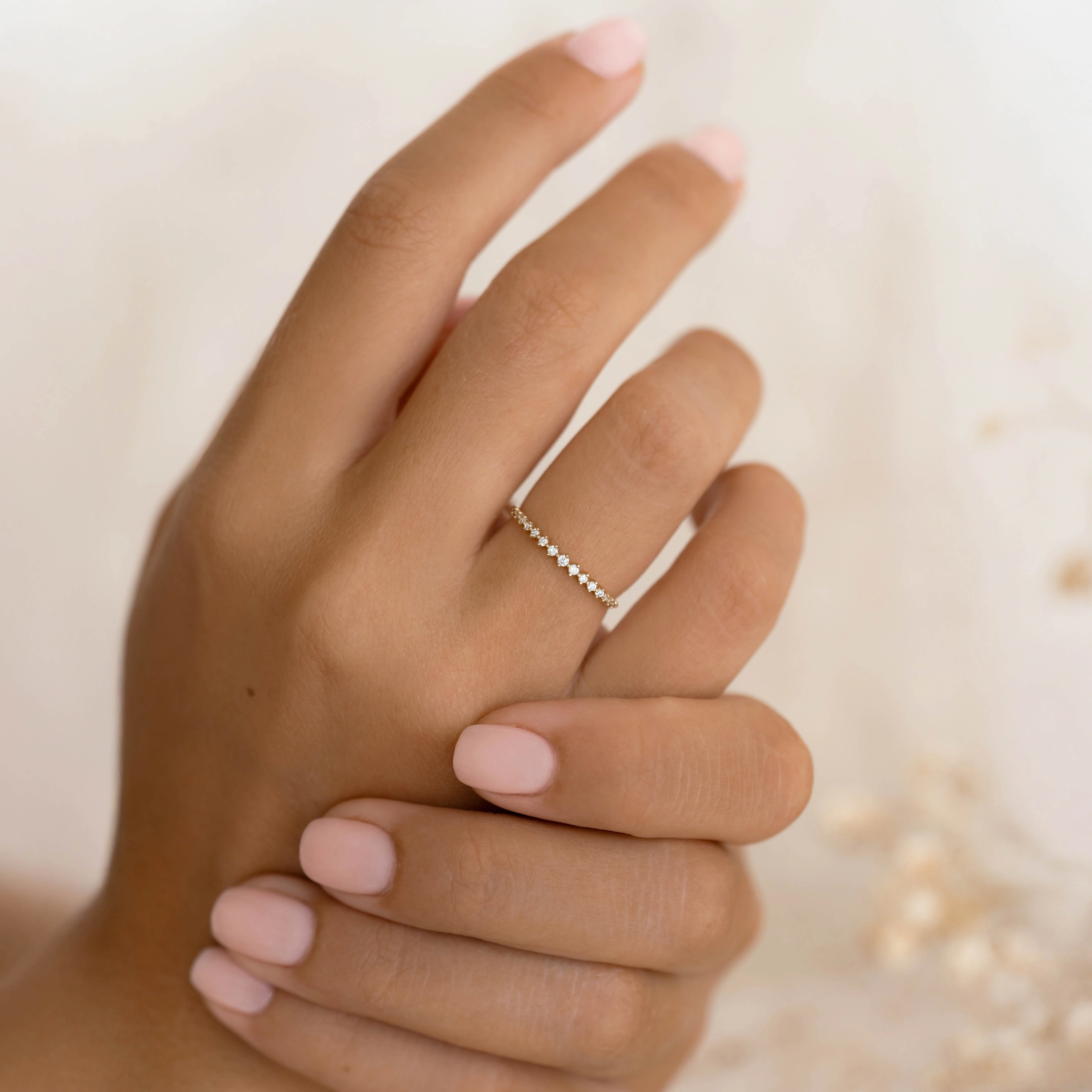 Balanced Form Graduated Diamond Ring 14k Gold - Ophelia