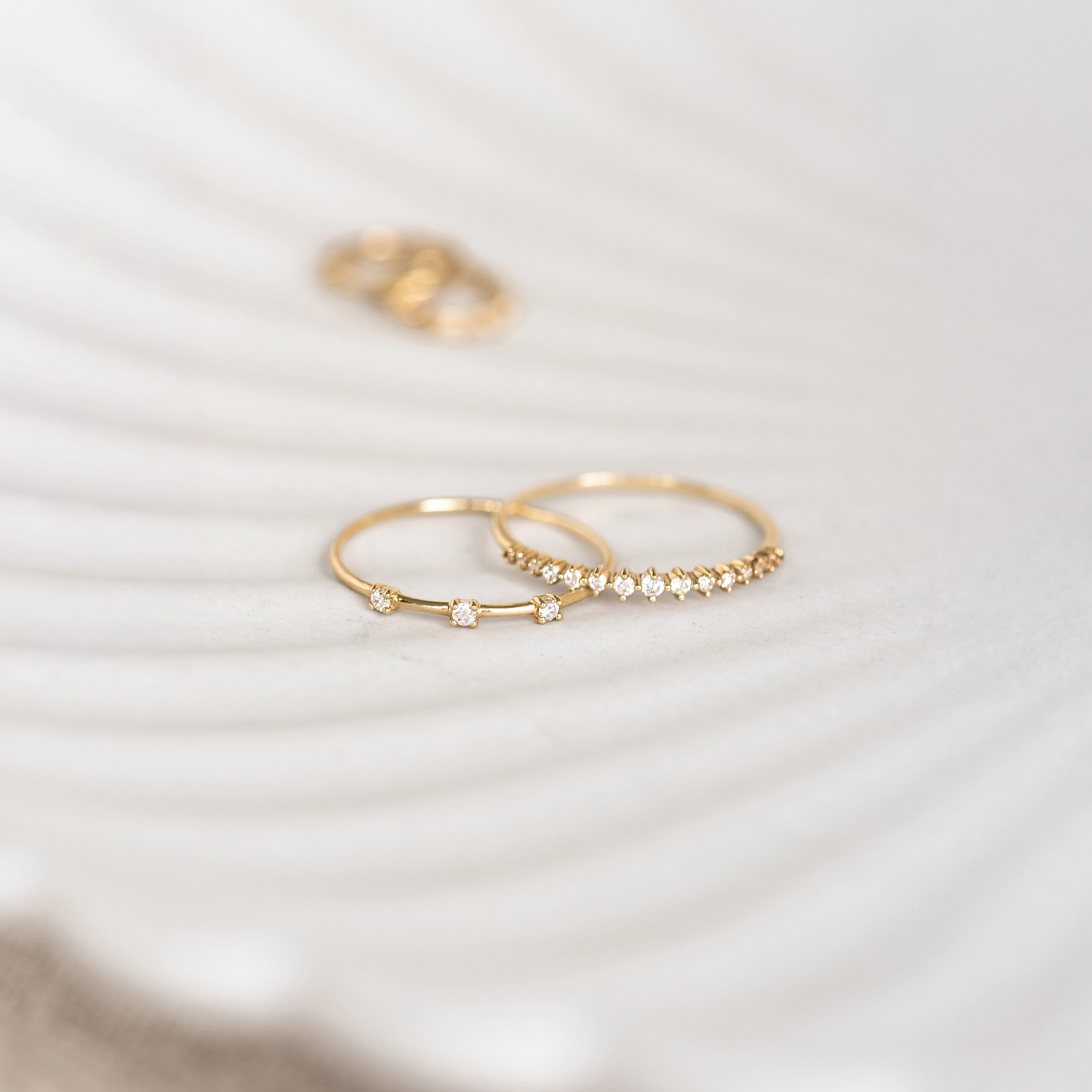 Graduated Diamond Ring 14k Gold - Ophelia Sturdy Jewelry All Match