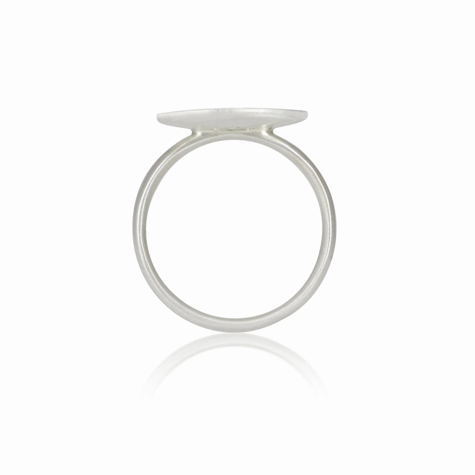 Chic Look Event Edge Diamond   Sapphire Engraved Ring - Sterling Silver, Sapphire   Diamond