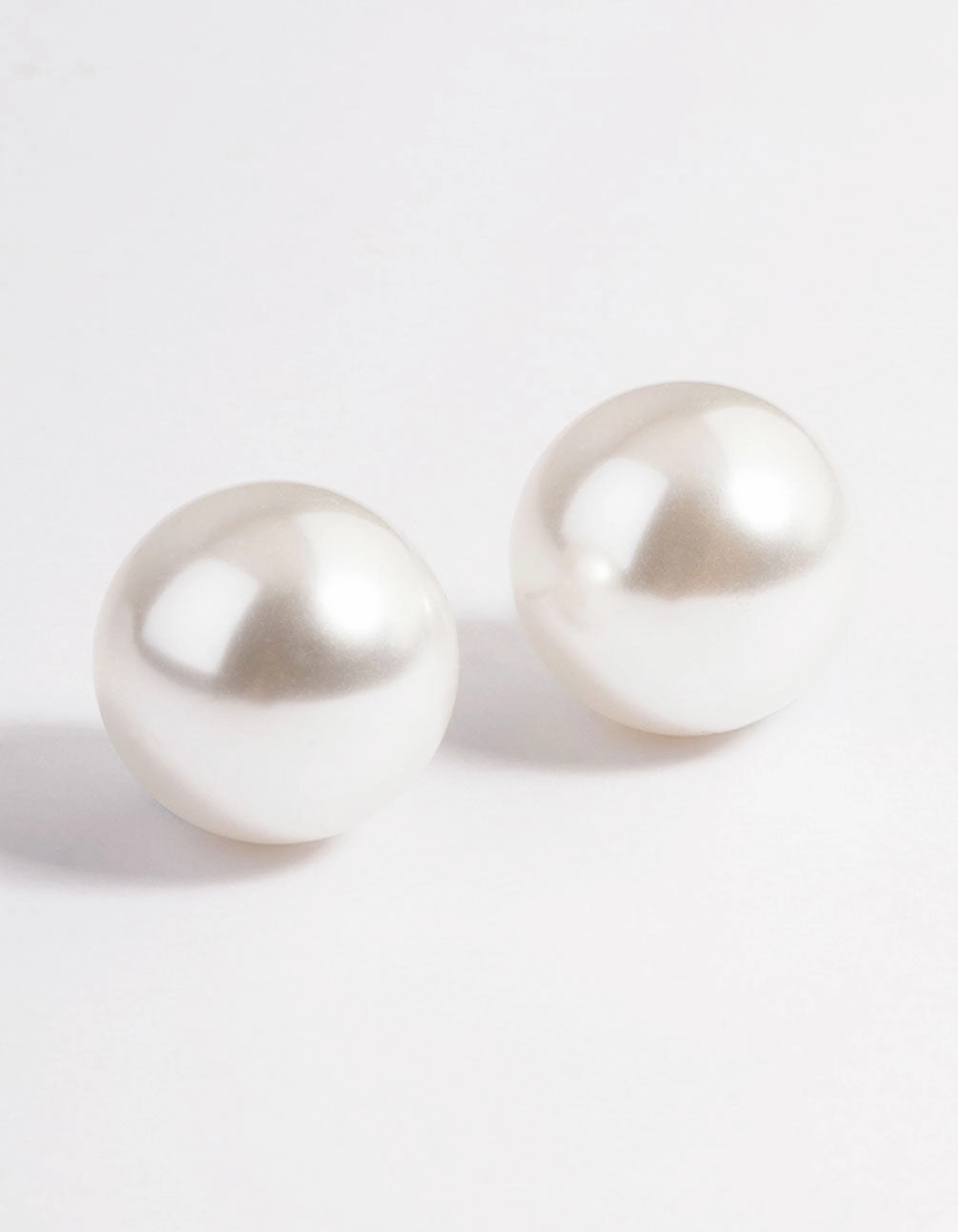 Plastic Giant Pearl Stud Earrings Shine Moment