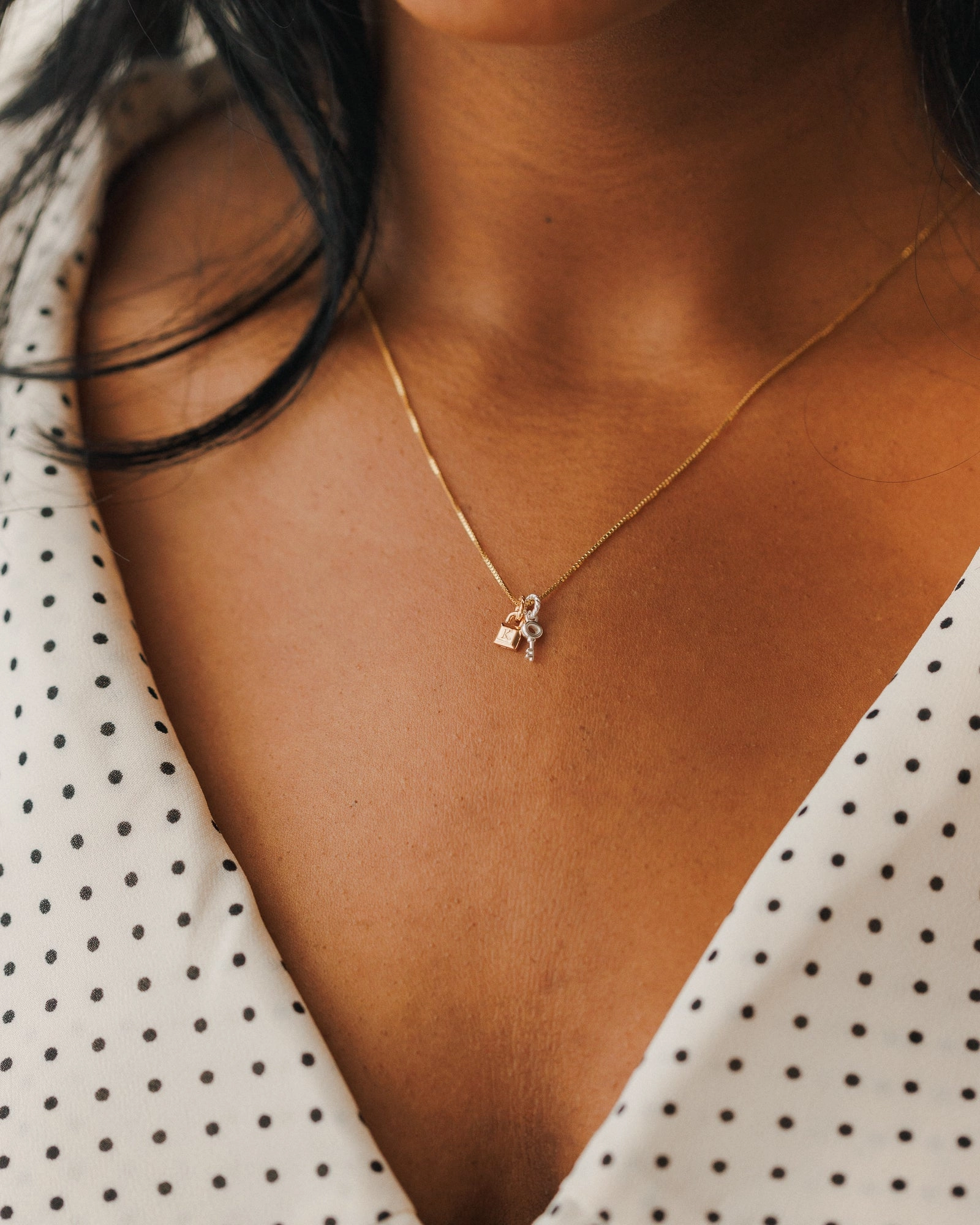 Professional Present Skeleton Key Charm