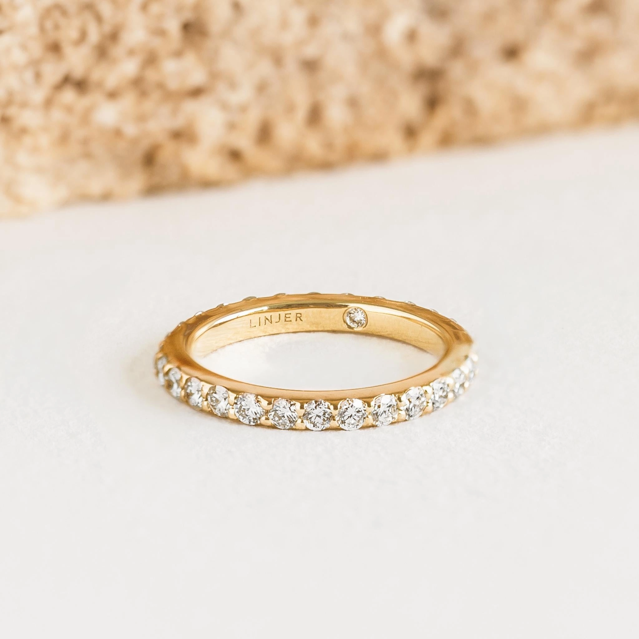 Diamond Eternity Ring 14k Gold - Illaria Coordinated Look Artistic Jewelry