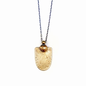 Glamorous Accent Emerging Necklace