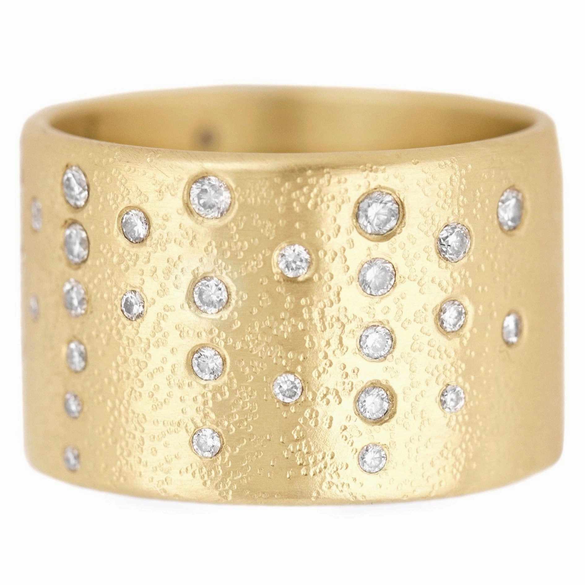 Artistic Highlight Soft color Diamond Party Band (Diamonds All the Way Around) - 18ky   VS Diamonds