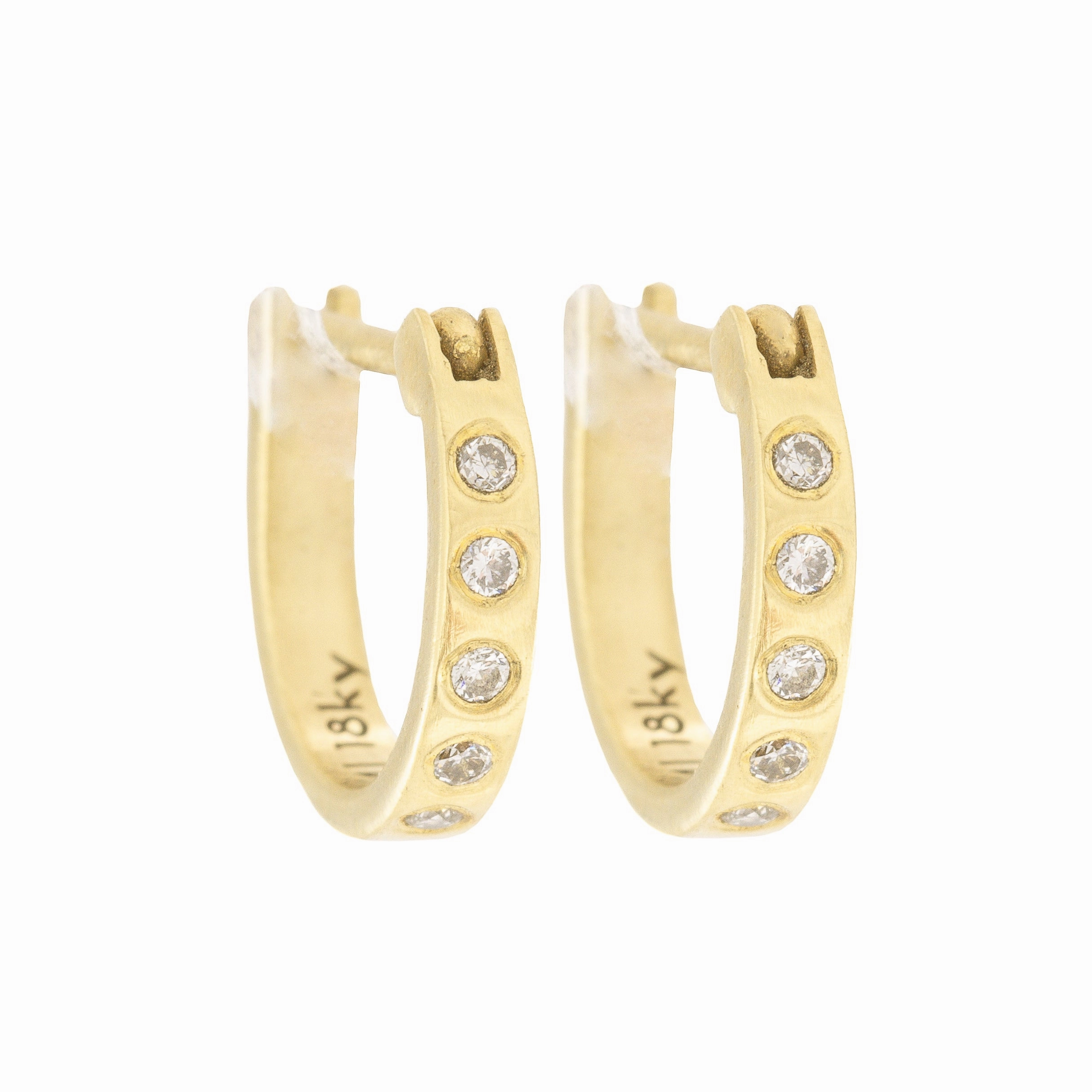Luxury Edge Versatile Design Fav Hoops Chubby - 18ky Gold   VS Diamonds